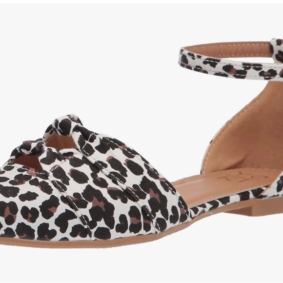 WOMEN’S Comfort Ballet Leopard Print Flat Sandal Size 9 - Picture 6 of 11